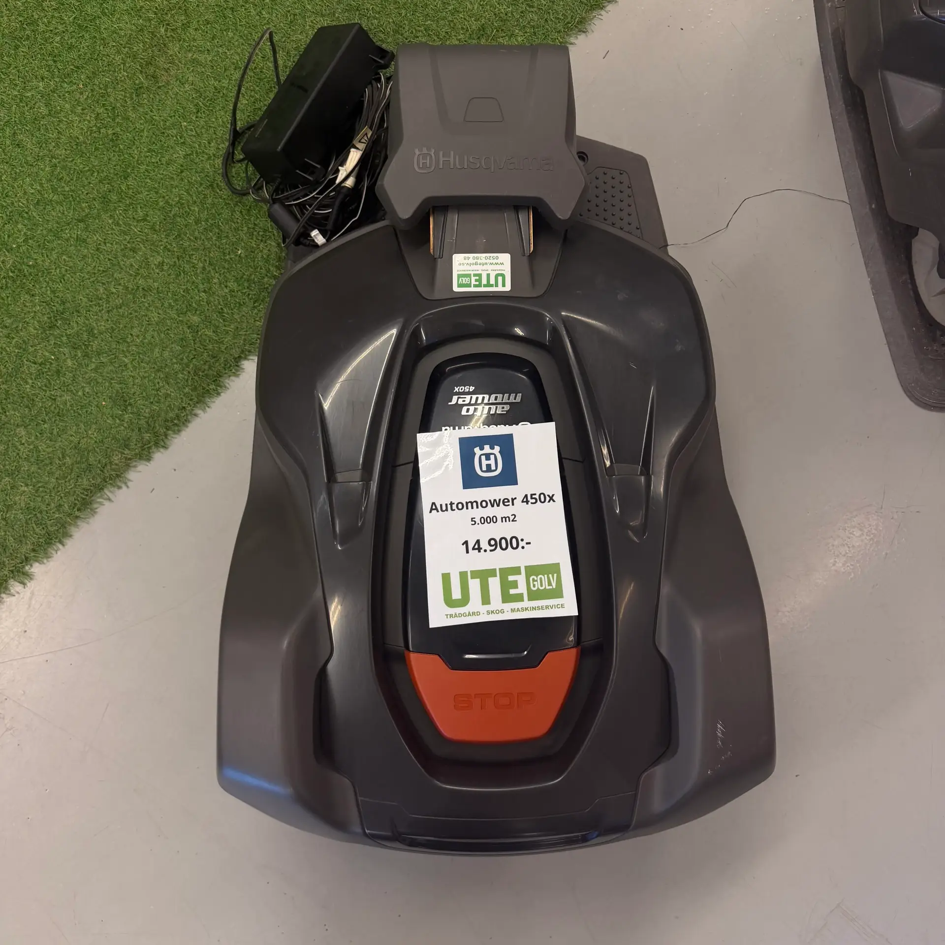 Begagnad Husqvarna Automower 450X robotgräsklippare för 5000 m²